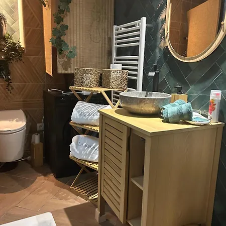 La Balinaise, A Normandy Getaway Apartment